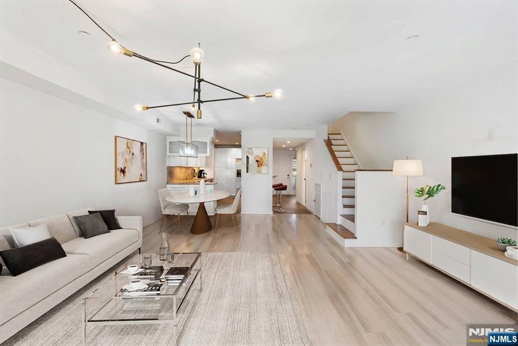 3 Whitman Court 1203 - Photo 1