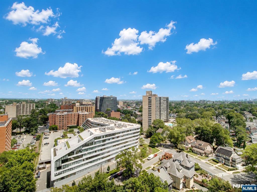 5th image of 377 S Harrison St #17F, East Orange, NJ 07018 | MLS# 26025023
