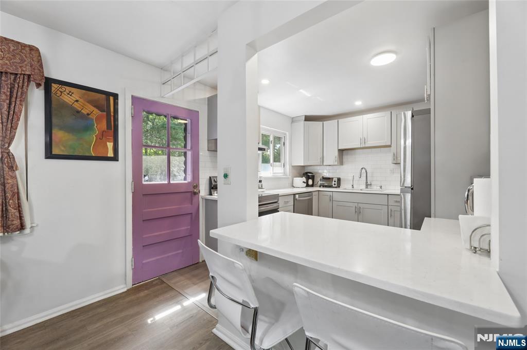 9 Smith Street — photo 8