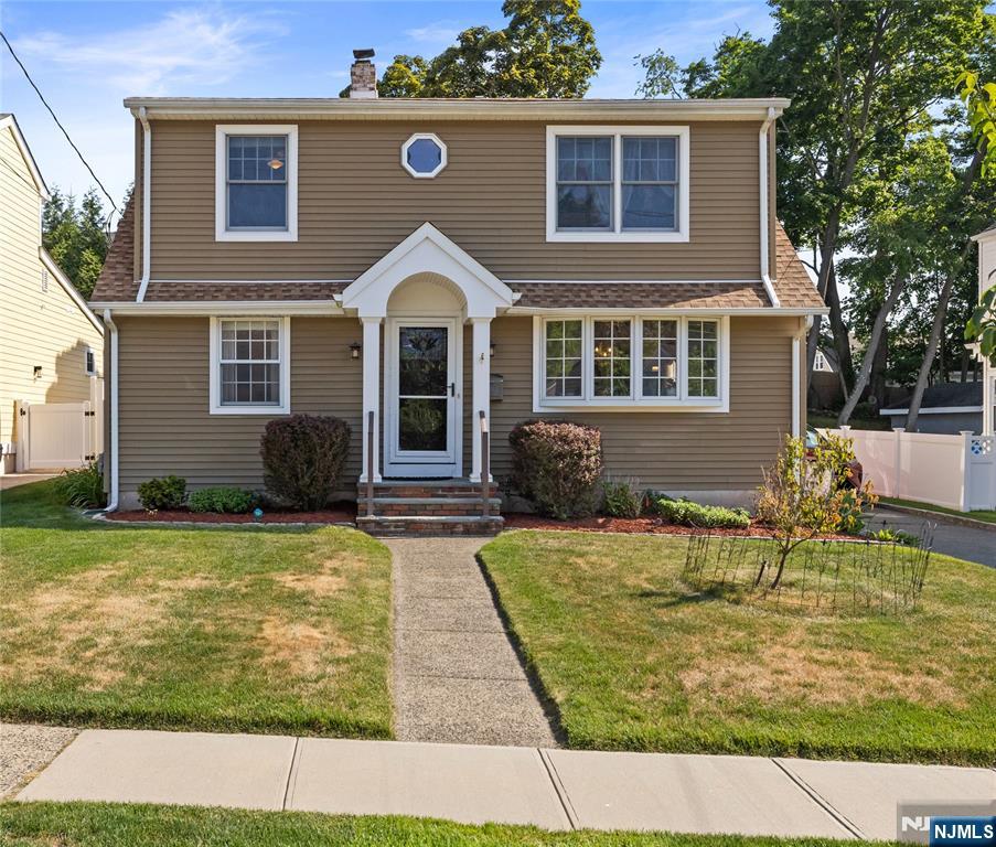 99 Lynwood Road - Photo 1