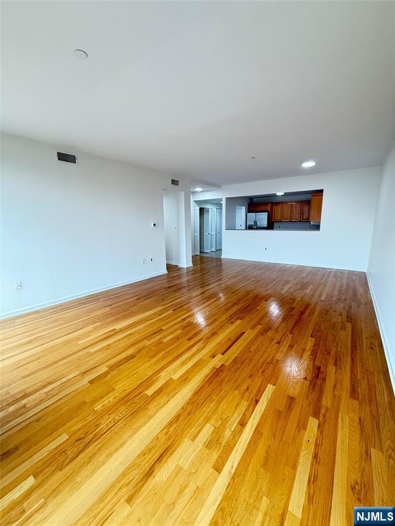 53 W Palisade Avenue 402 - Photo 3