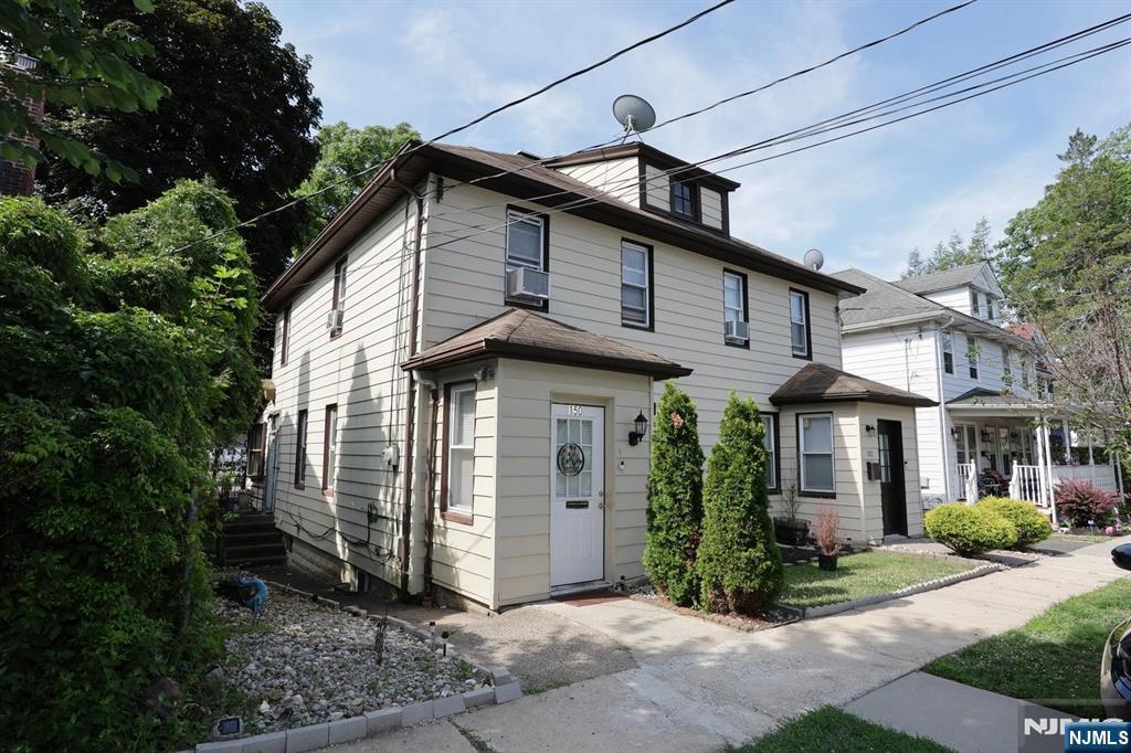 150 Pleasant - Photo 1