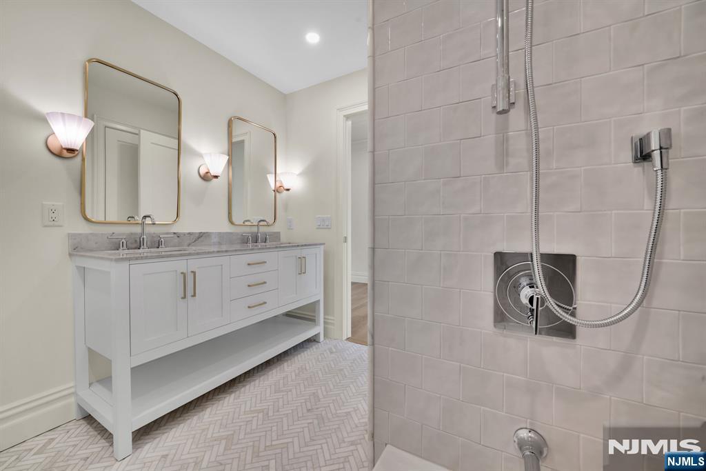 331 Martom Road — photo 31