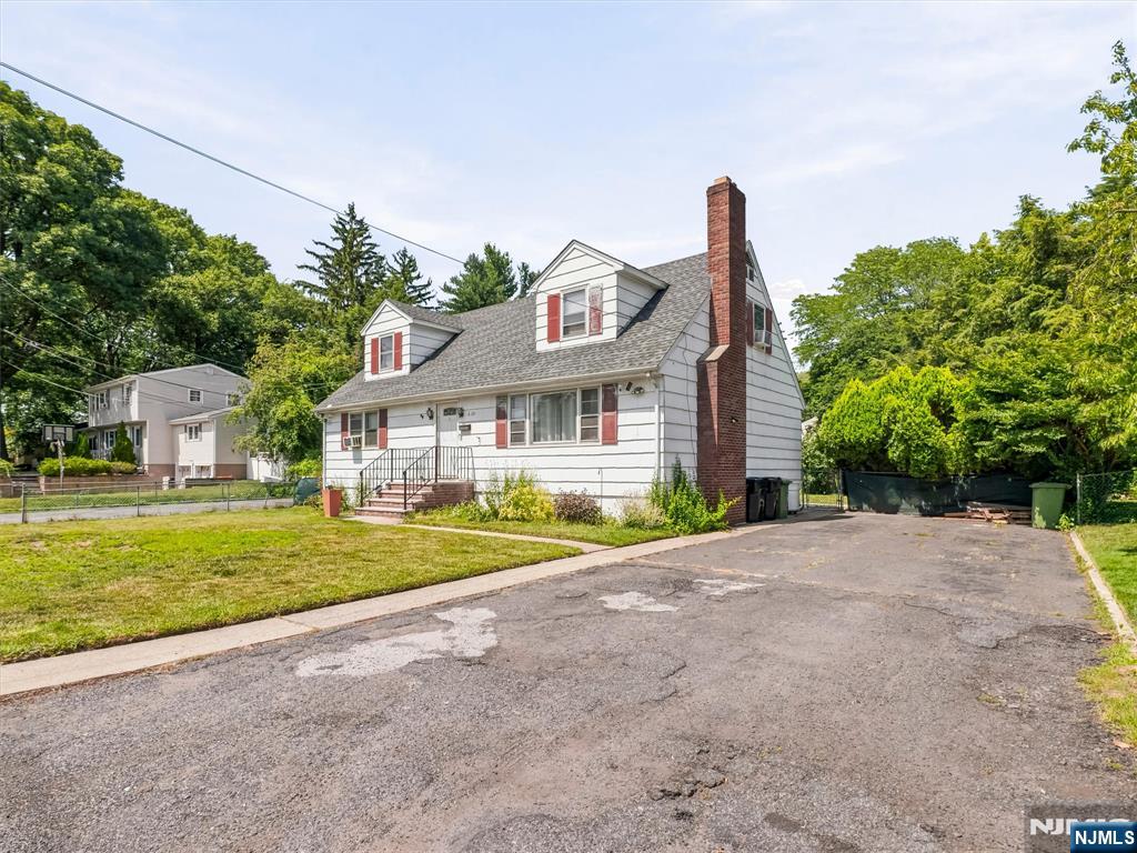 33 Prospect Street - Photo 2