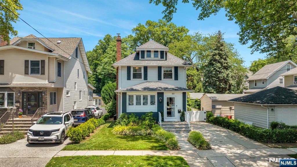 180 Washington Ave, Rutherford, NJ 07070