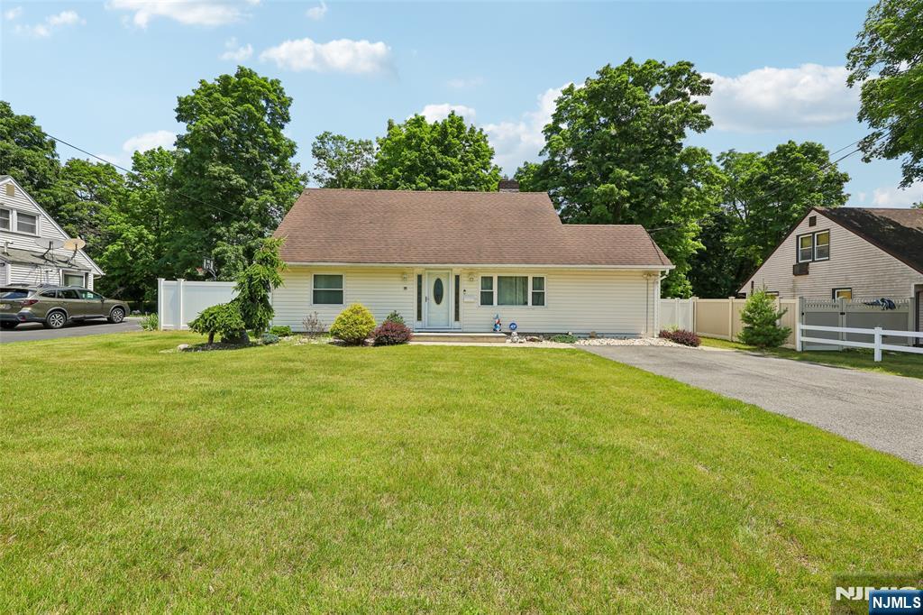 35 Spruce Road - Photo 1