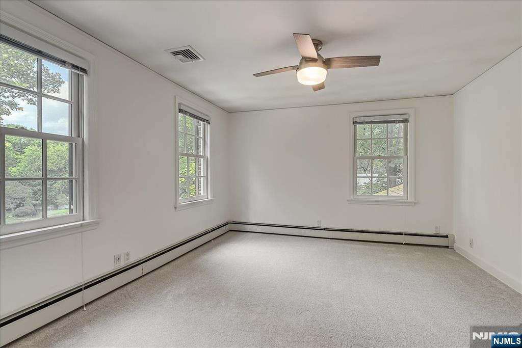 14 Kenneth Road — photo 30