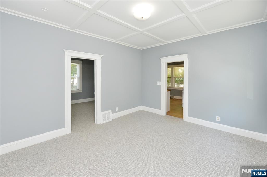 99 E Hunter Avenue - Photo 2