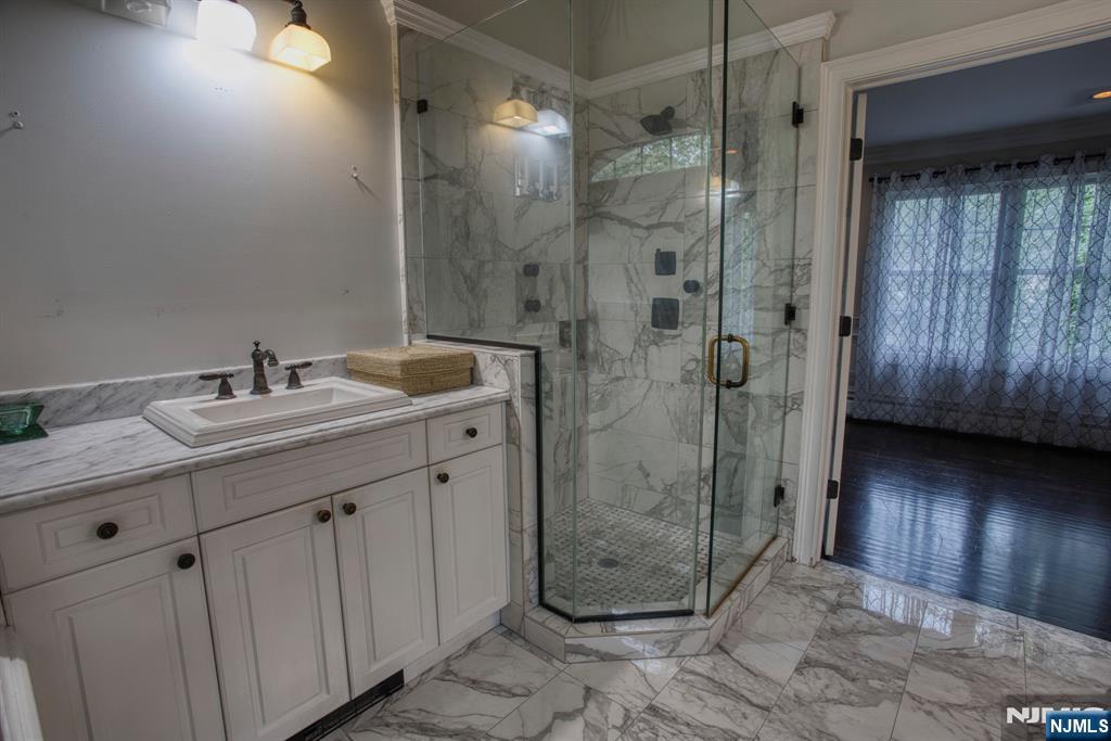 20 Wayne Avenue — photo 13