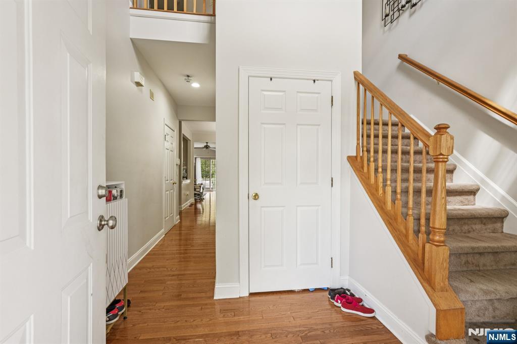 209 Raymound Boulevard - Photo 4