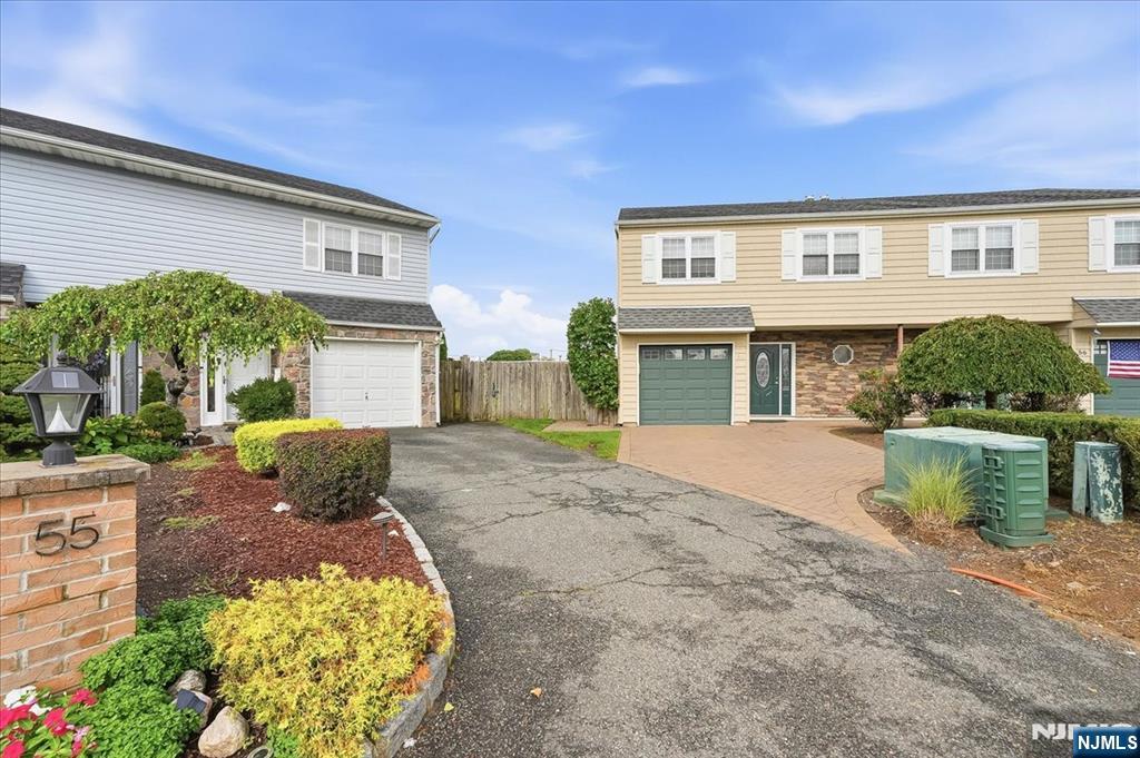 Photo 2 of Townhouse for sale at 57 Reilly Ct, Hackensack, NJ 07601 | MLS# 26025091 | Listing updated on 2026-09-12