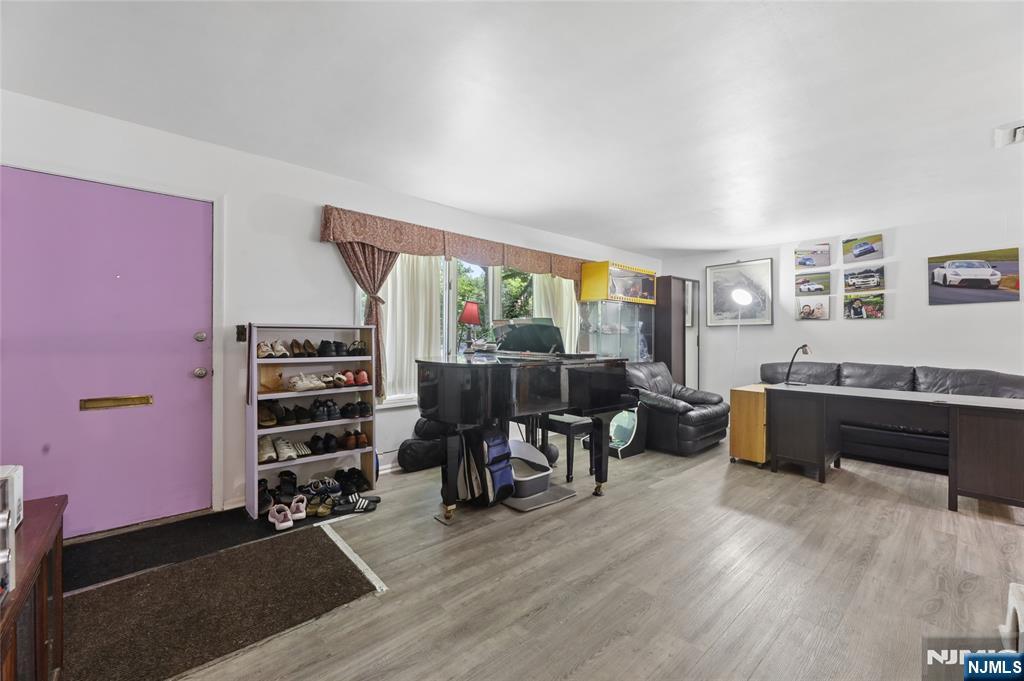 9 Smith Street - Photo 5