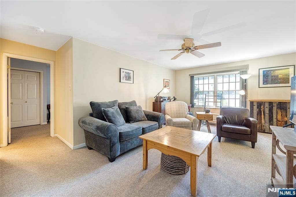 45 Colonial Village Drive 45 - Photo 5