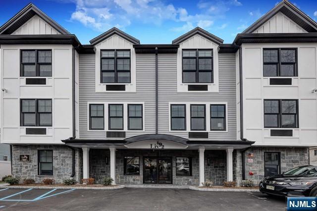 192 Livingston Street 304 - Photo 1