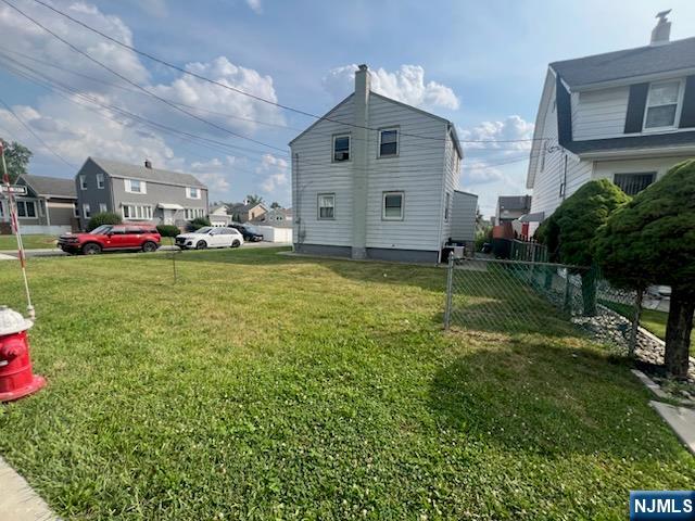 1363 Center Street - Photo 3