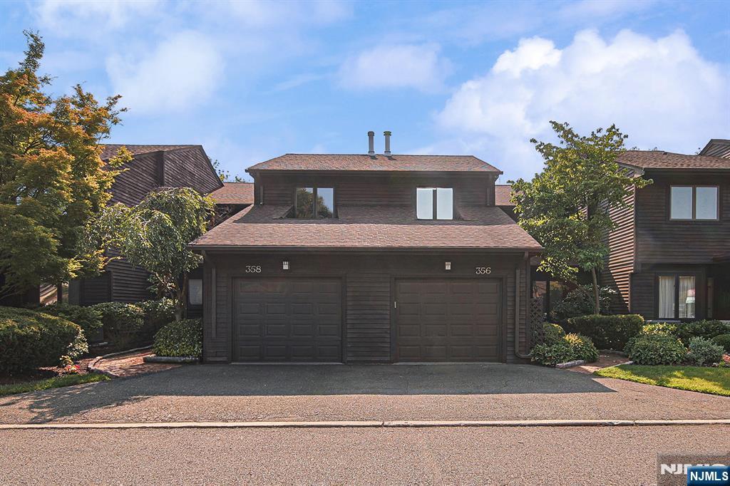 356 French Court - Photo 3