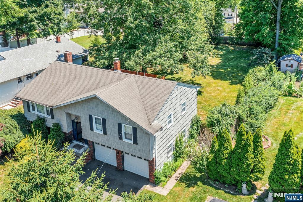 2nd image of 15 Sunset Pl, Emerson, NJ 07630 | MLS# 26025157