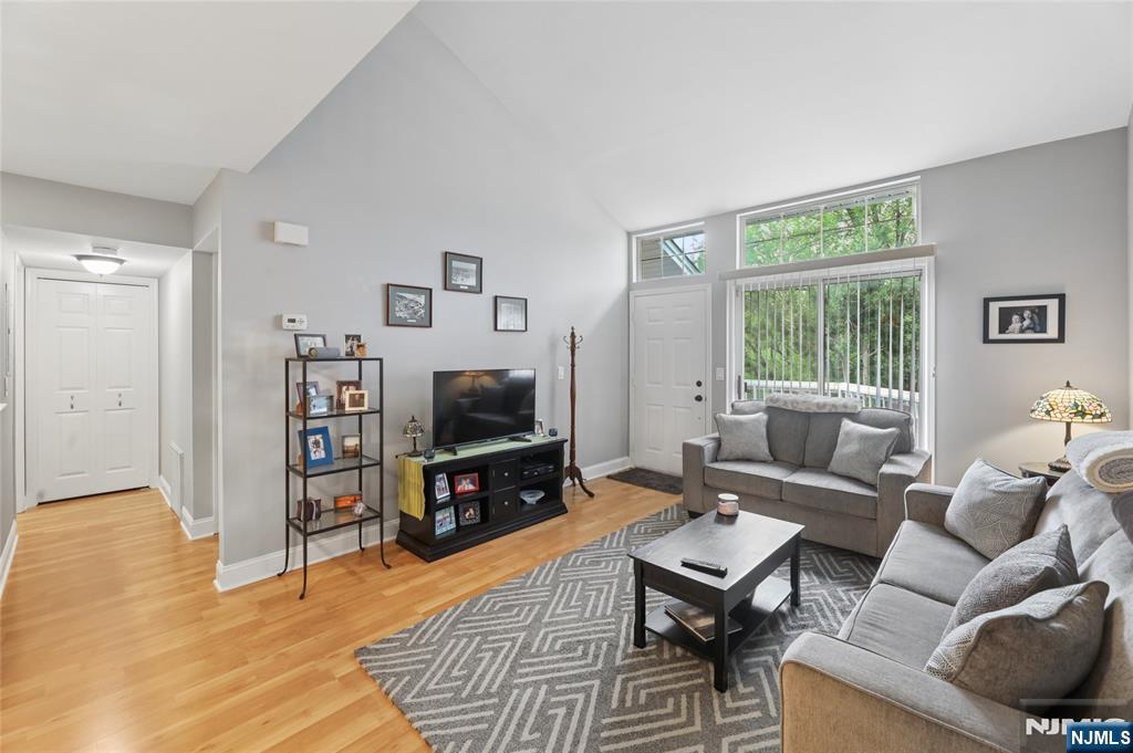 20 Sage Court - Photo 2