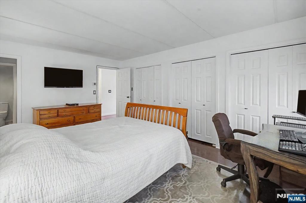 1600 Center Avenue #1 A