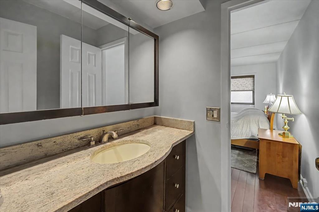 1600 Center Avenue #1 A