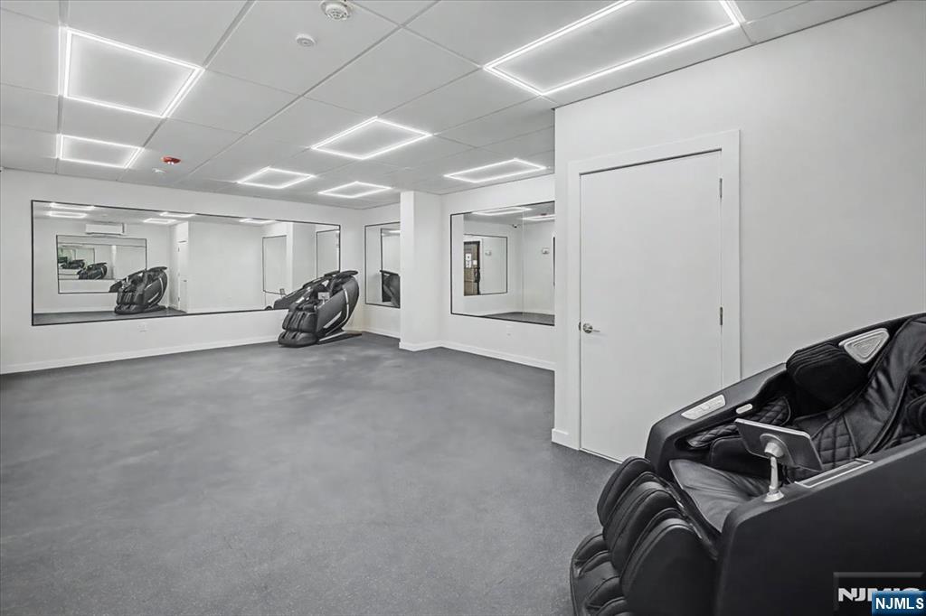1600 Center Avenue #1 A