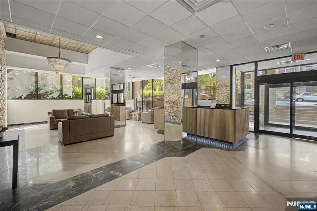 1600 Center Ave #1 A, Fort Lee, NJ 07024