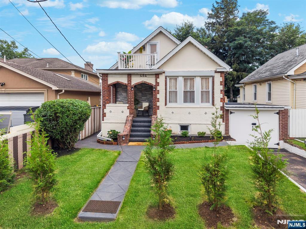 484 Sylvan Street - Photo 1