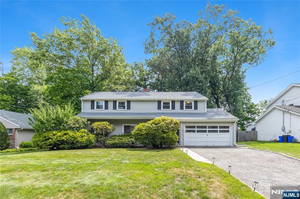 48 Jefferson Avenue - Photo 1