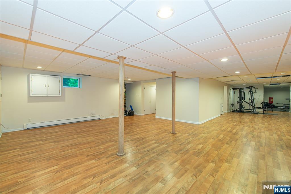 52 Tower Hill Lane — photo 40