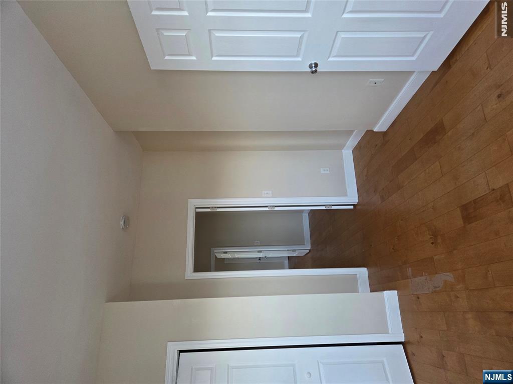 427-429 HAMILTON Street 3rd L - Photo 4