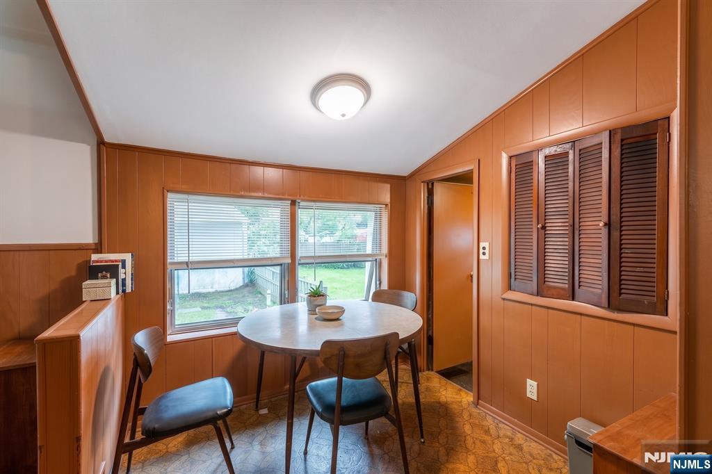 54 Cane St, Bogota, NJ 07603