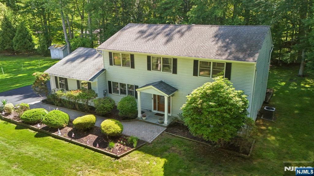 425 White Oak Road - Photo 2