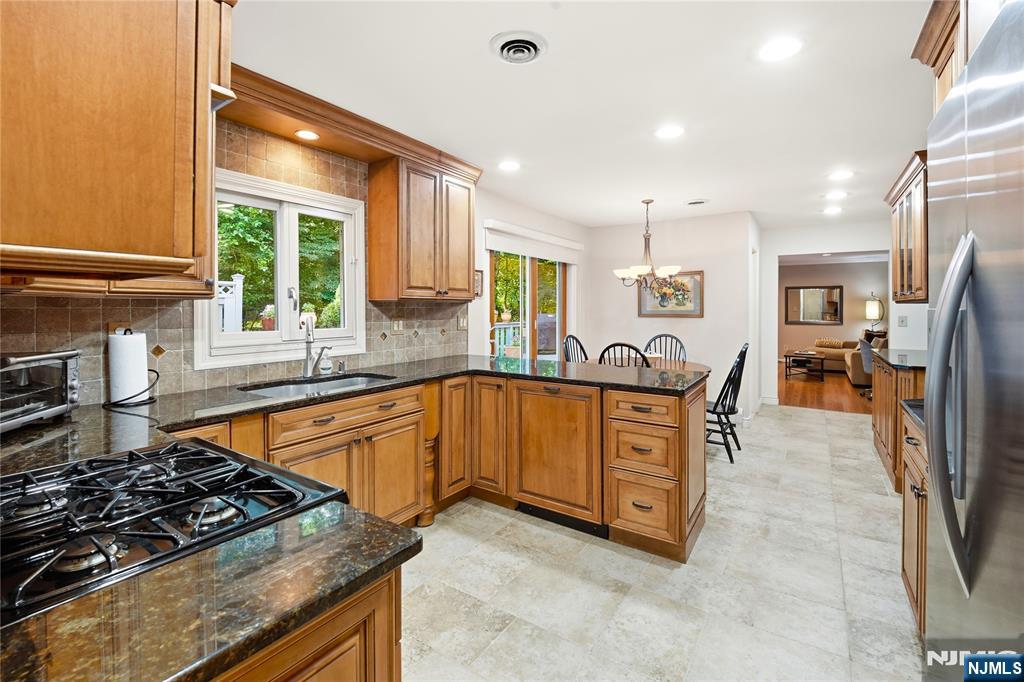 425 White Oak Road