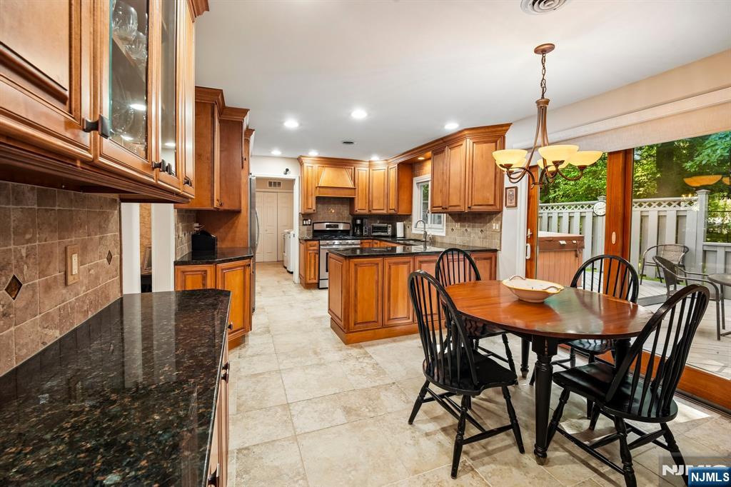 425 White Oak Road