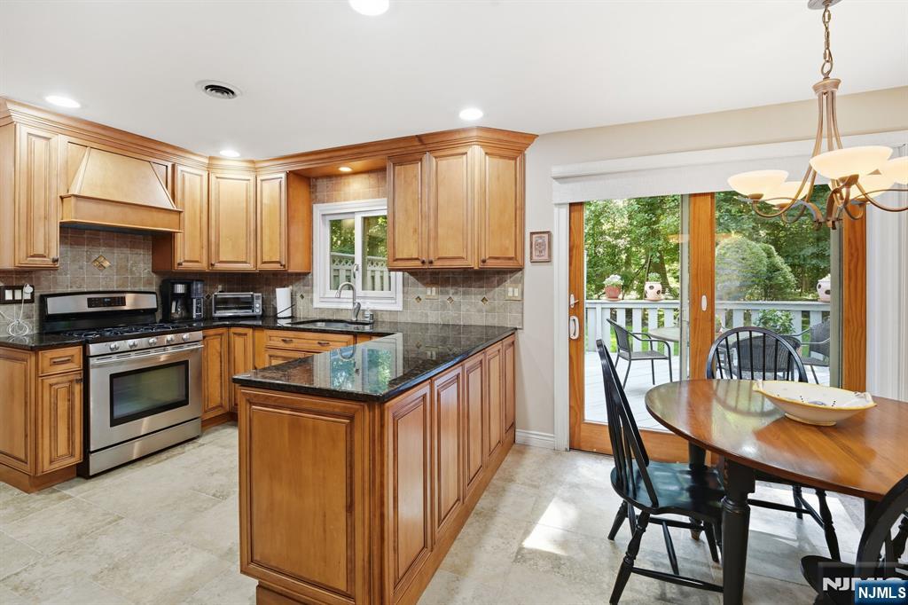 425 White Oak Road