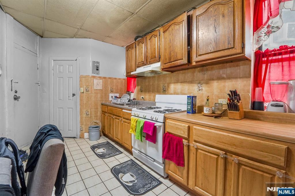 715 22nd Street — photo 11
