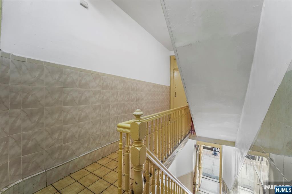 715 22nd Street — photo 17