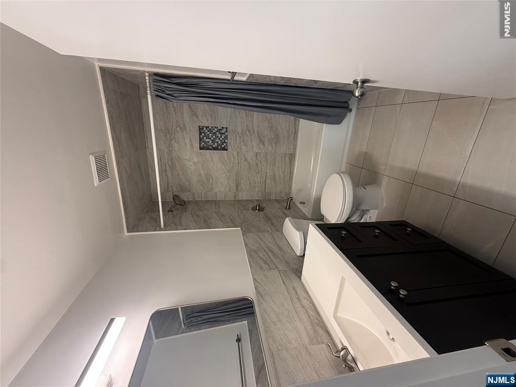 310 Passaic Avenue 401 - Photo 4