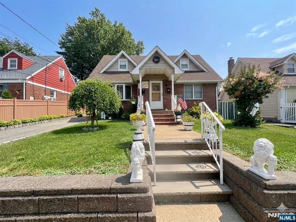 134 Orchard Street 2nd floor - Photo 1