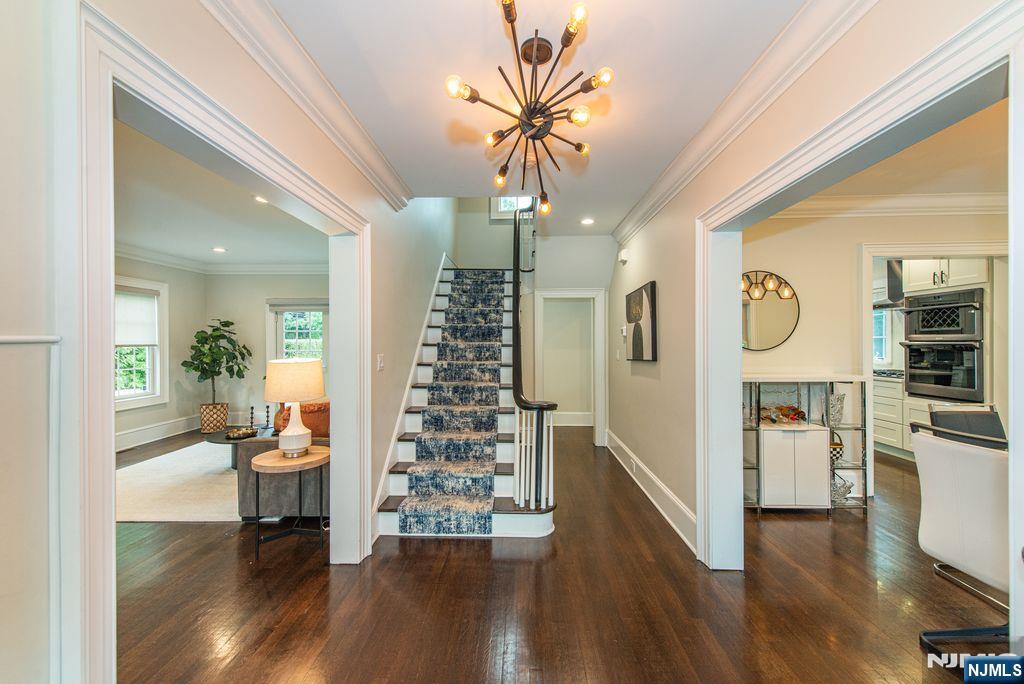 202 Watchung Avenue — photo 11