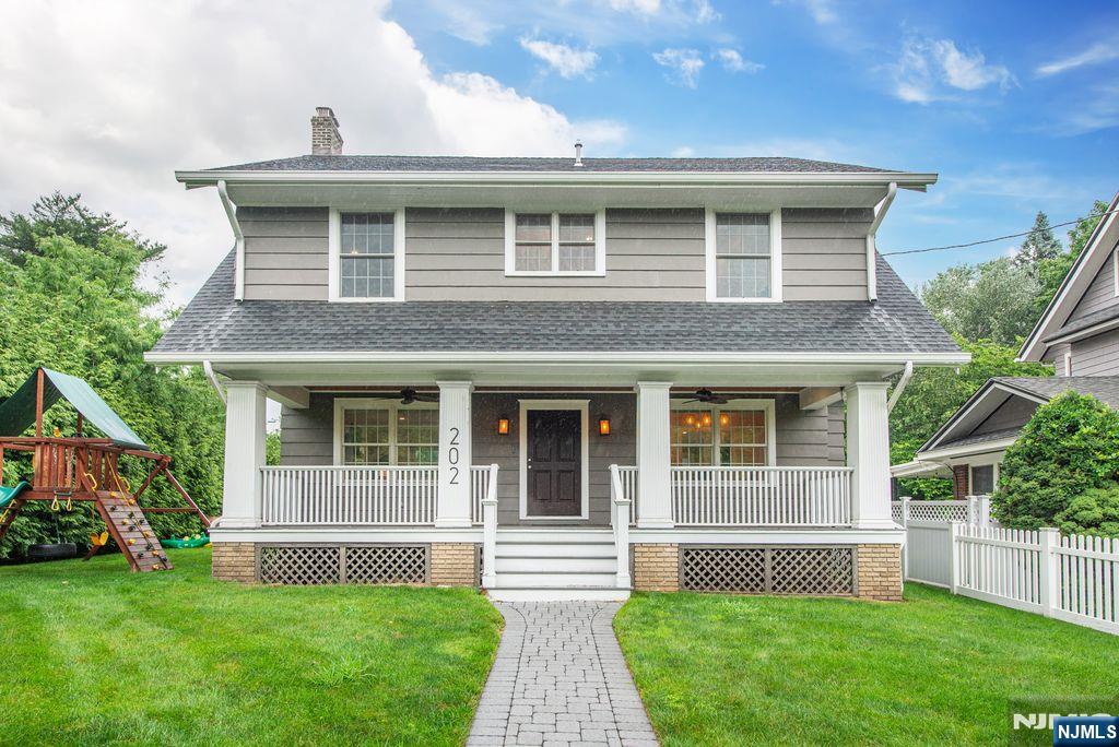 202 Watchung Avenue — photo 4