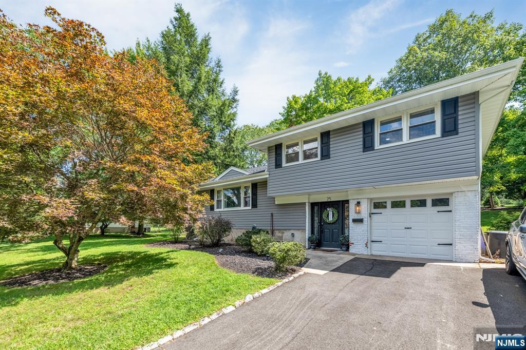 25 Windsor Court - Photo 1