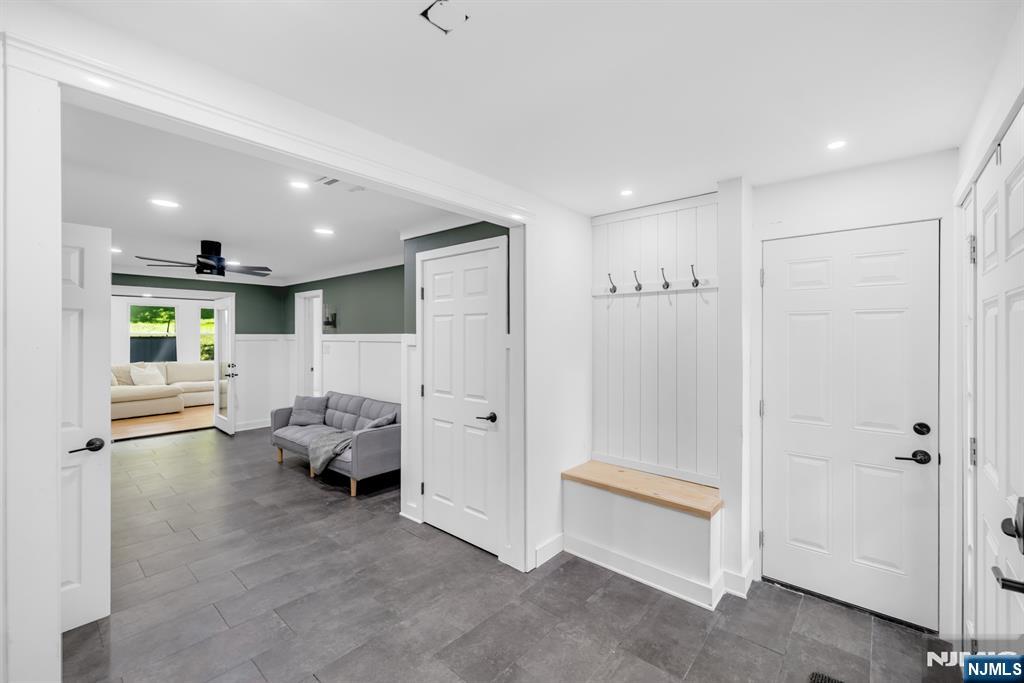 25 Windsor Court - Photo 4