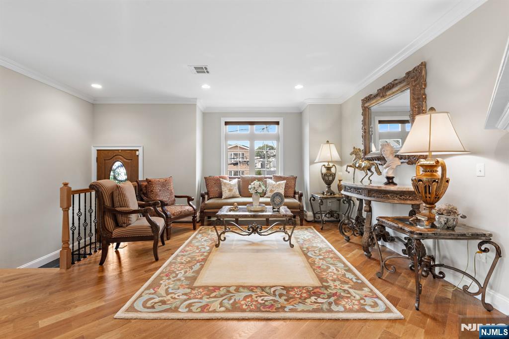 440 Morningside Avenue #B — photo 7