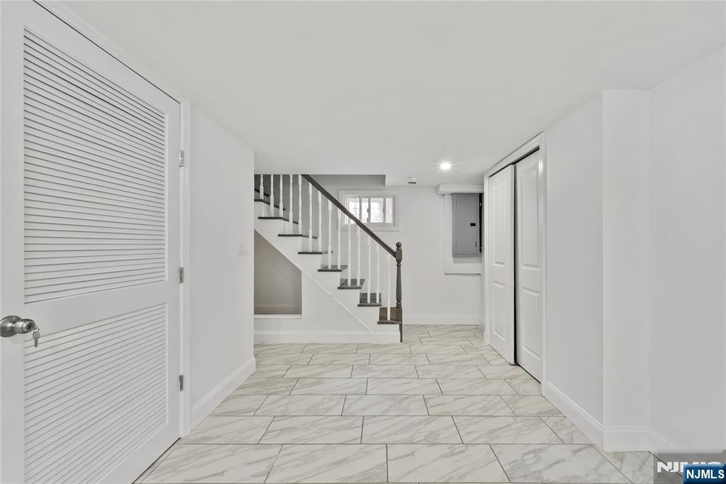 54 Chestnut Avenue
