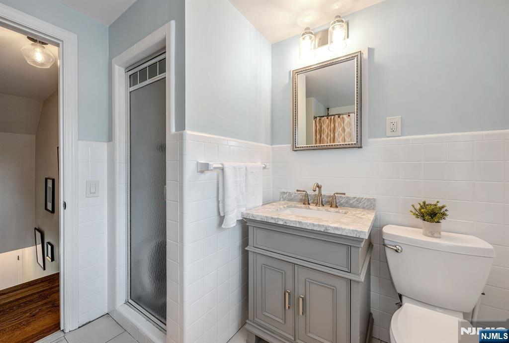 291 Midvale Street — photo 21