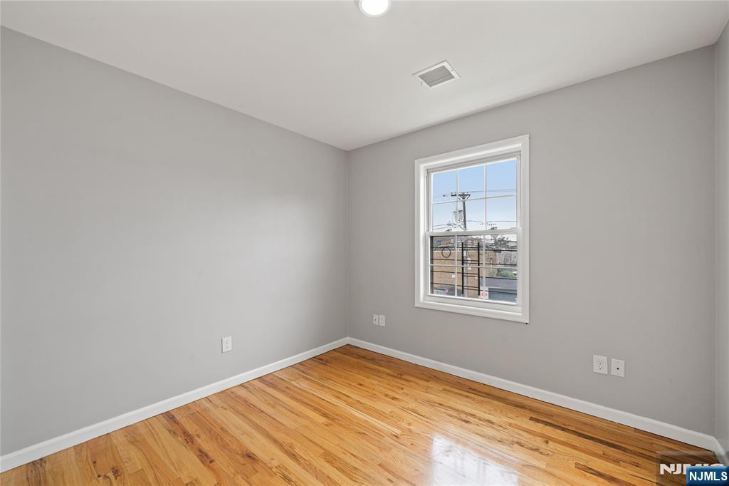 1161 67th Street — photo 23