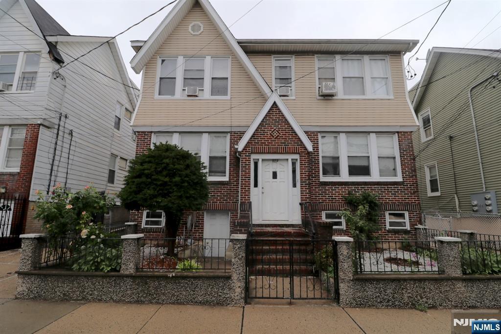 270-272 12th Street, Newark NJ — listing photo