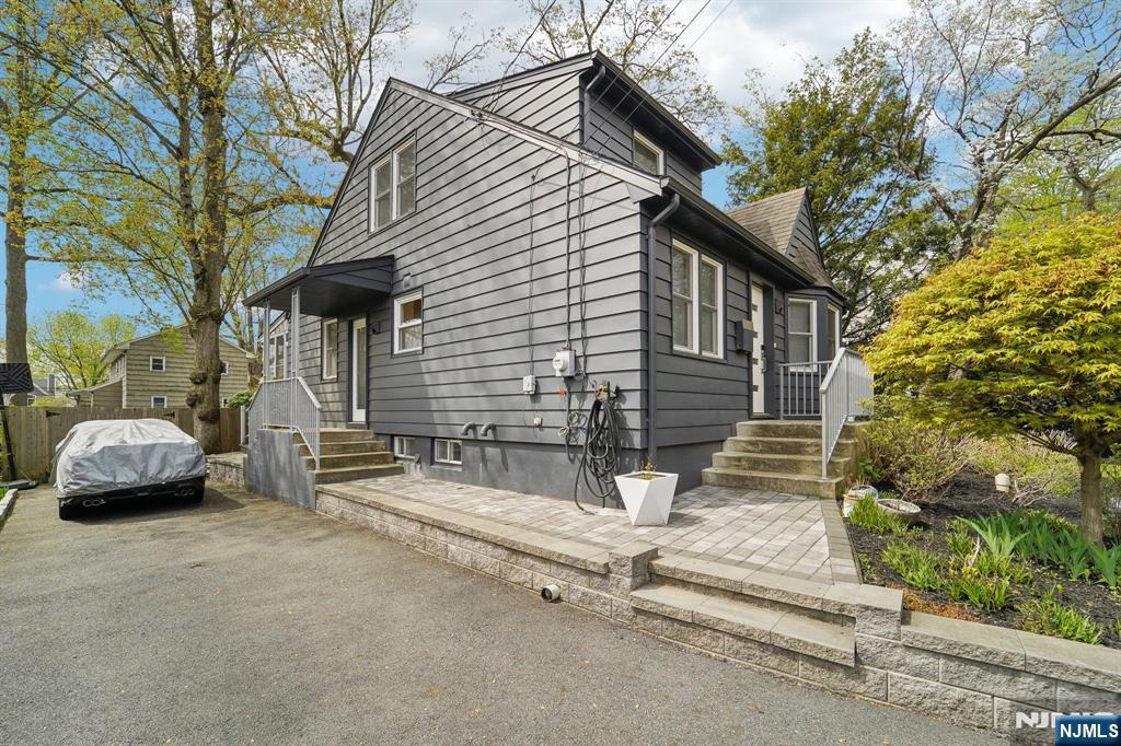 120 Gordon Avenue — photo 38