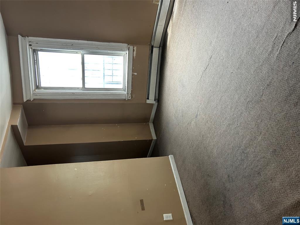 869 Clifton Avenue - Photo 3